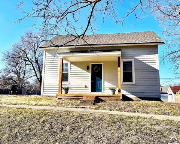 $260,000 | 809 Elm Street | Eudora