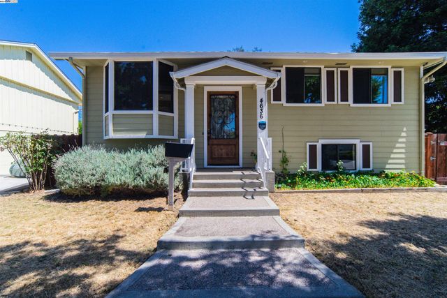 $1,540,000 | 4636 Serra Avenue | Sundale