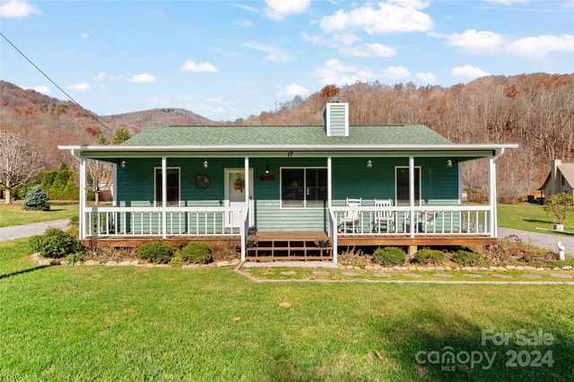 $360,000 | 17 Dream Meadow Lane | Maggie Valley