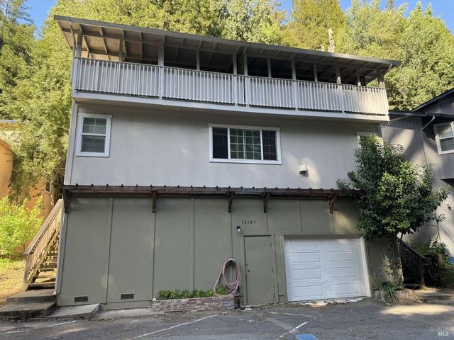 $2,200 | 14185 Old Cazadero Road, Unit A | Guerneville