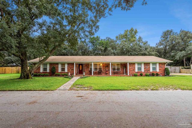 $400,000 | 2817 Whisper Oaks Drive | Midway