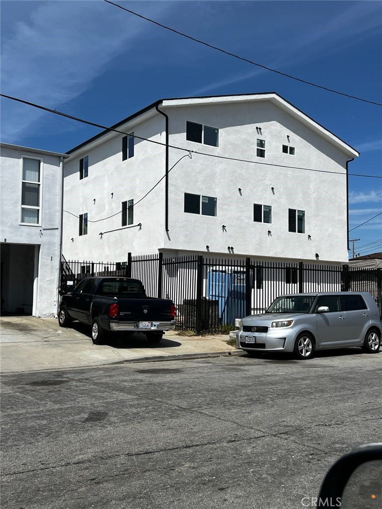 a car parked in front of a building