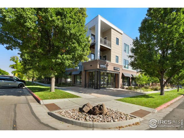 $889,000 | 302 North Meldrum Street, Unit 206 | Martinez Park