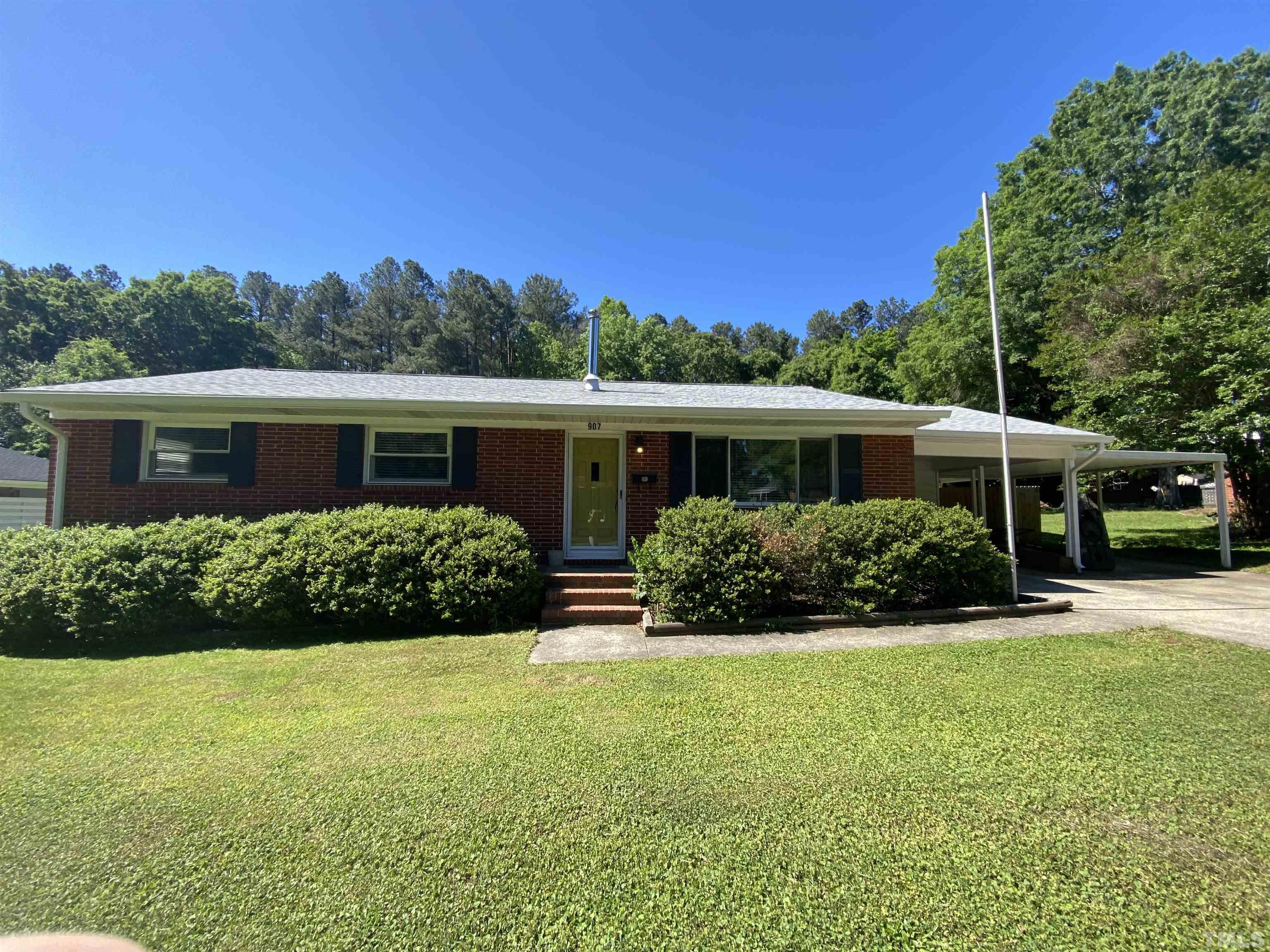 front view of house with a yard