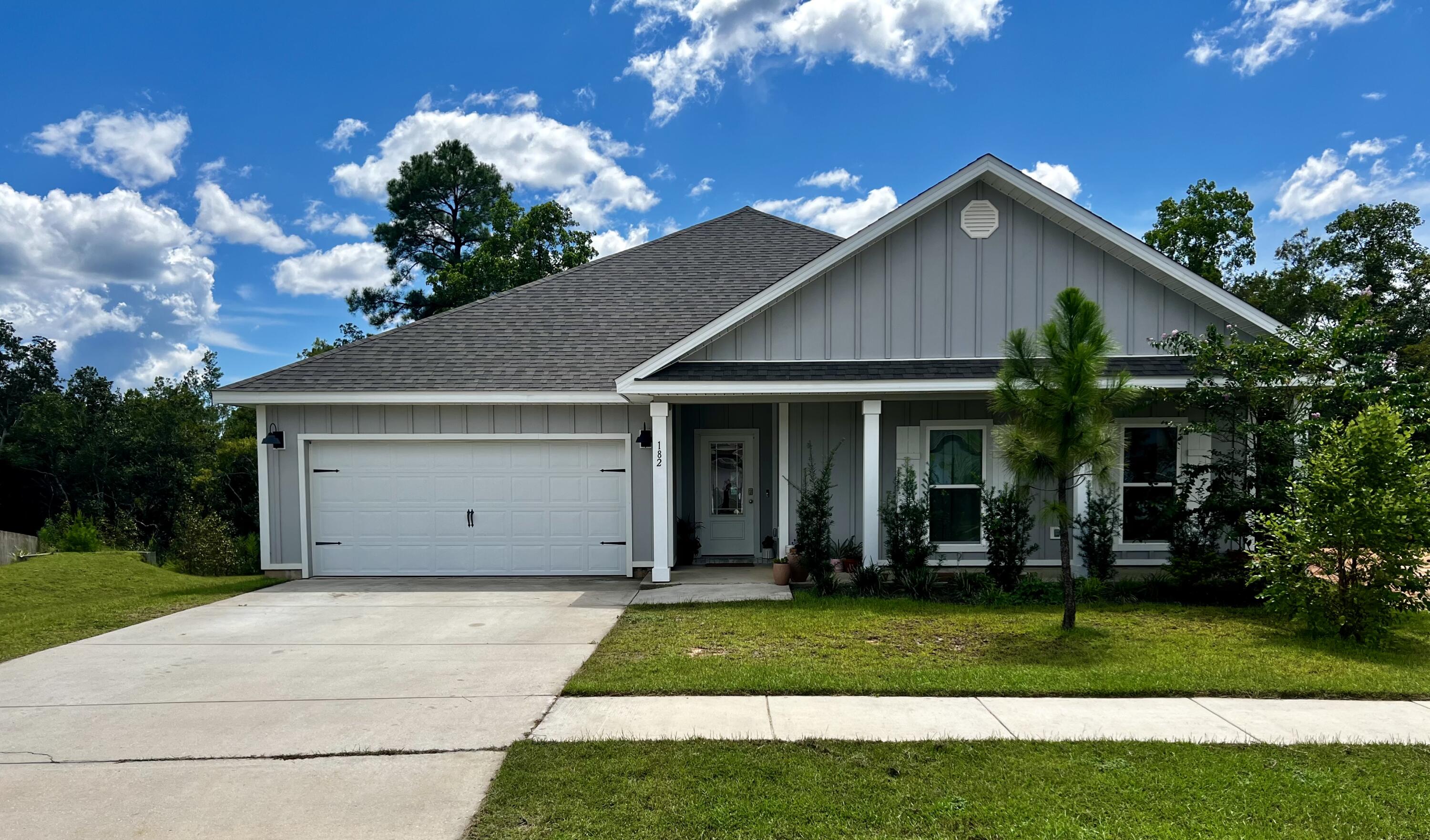 a view of a house with outdoor space