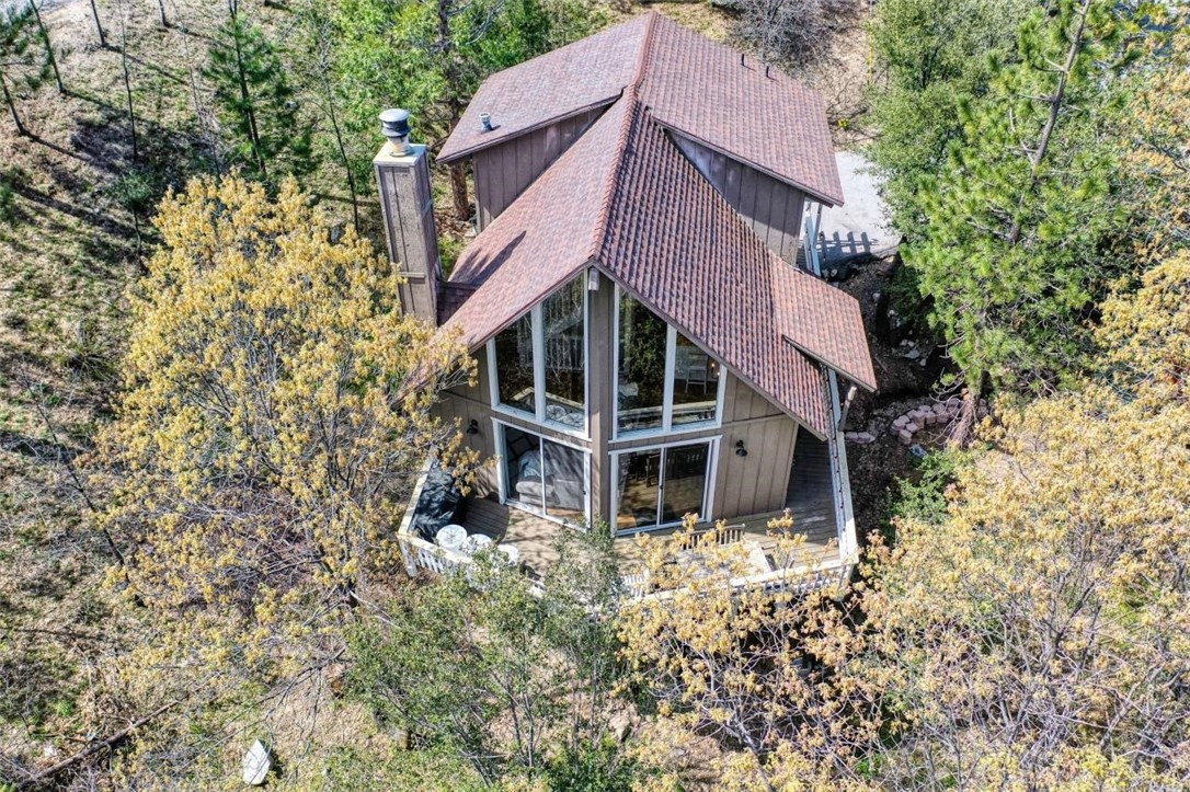 front view of house with a small yard