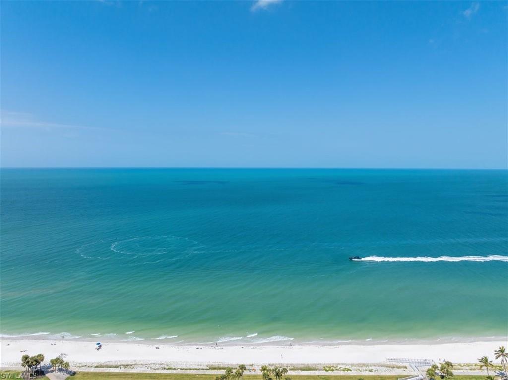 Stunning Long Views of the Gulf of Mexico