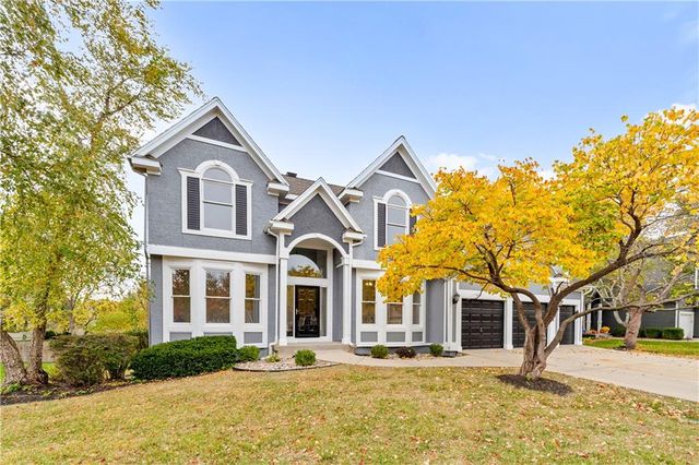 $560,000 | 13232 Earnshaw Street | Shawnee Mission