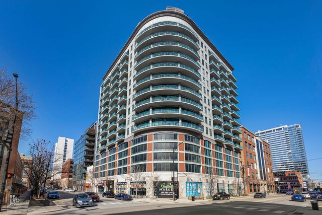 $349,000 | 340 West Superior Street, Unit 1503 | River North