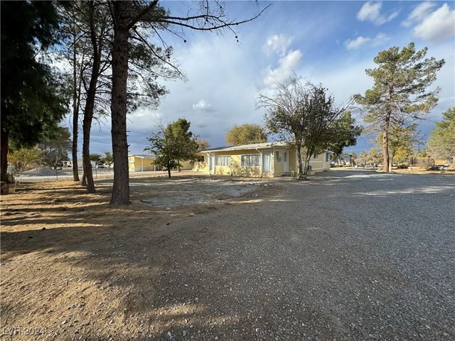 $1,895 | 1080 Windsong Lane, Unit A | Pahrump