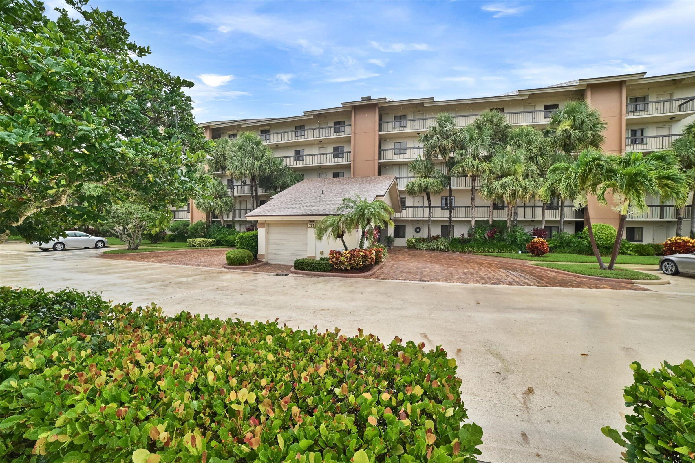 01-701 Seafarer Circle Unit 202-1