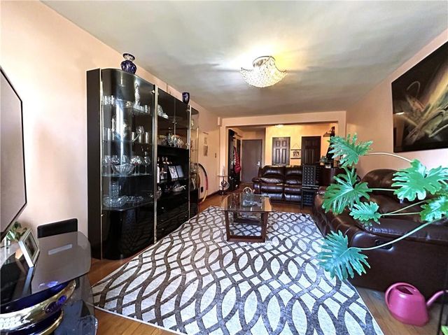 $400,000 | 1237 Avenue Z, Unit 1U | Sheepshead Bay