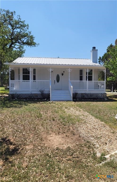 a front view of house with yard