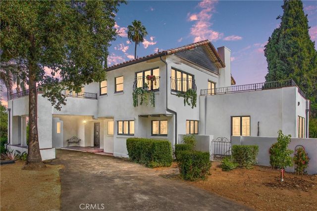 $1,875,000 | 24 West Hilton Avenue | South Redlands