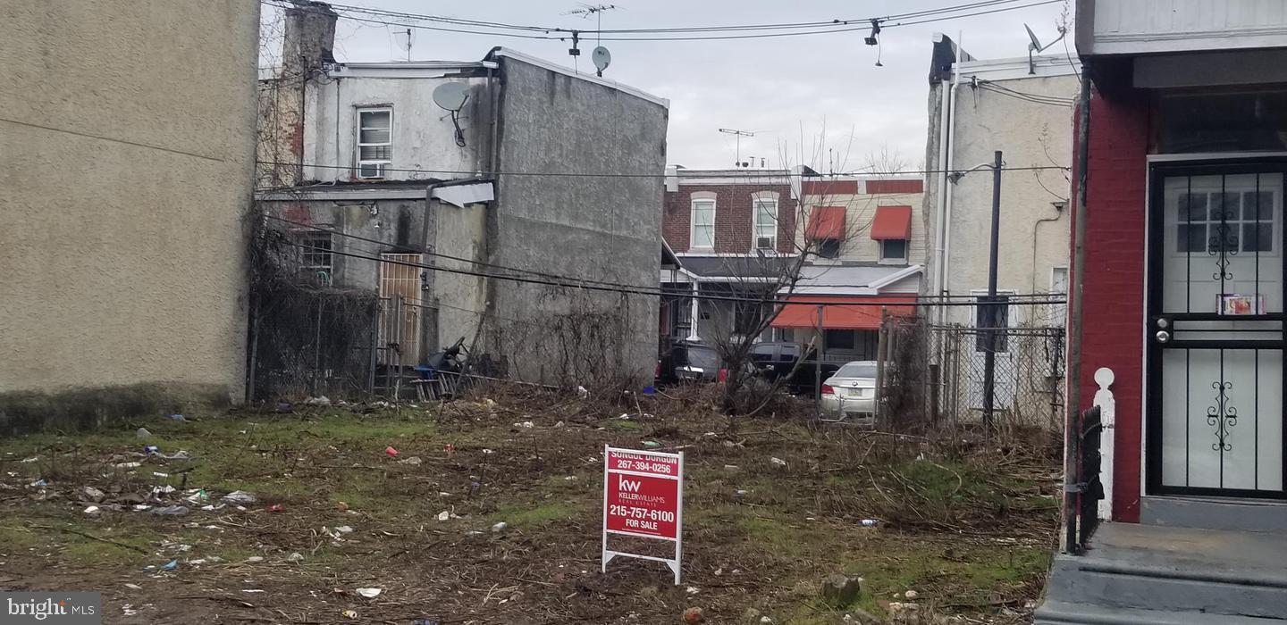 a backyard of a house