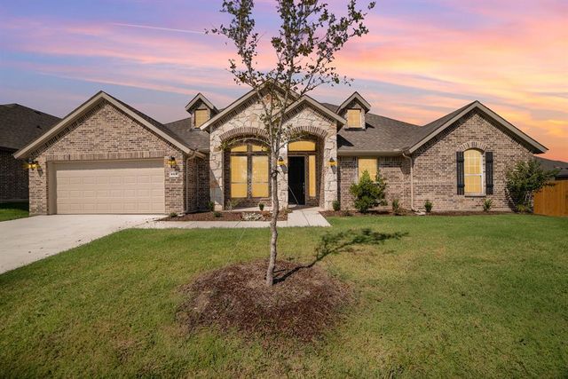 $489,990 | 609 Alaina Drive | DeSoto