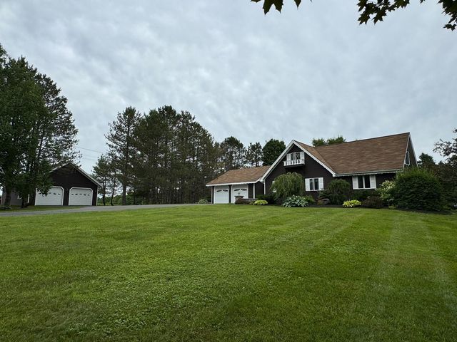 $495,000 | 1374 Houlton Road | Westfield