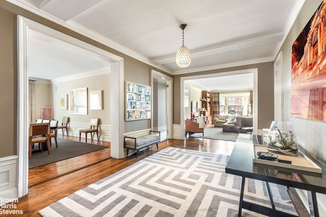 $5,495,000 | 45 East 82nd Street, Unit 6E | Upper East Side