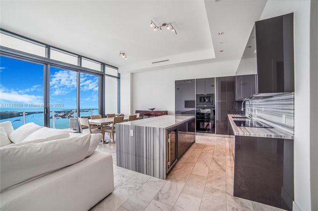 $3,998,000 | 1451 Brickell Avenue, Unit LPH5101 | Brickell