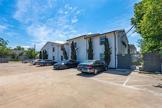 $169,800 | 4633 Fairmount Street, Unit 203 | Central Dallas