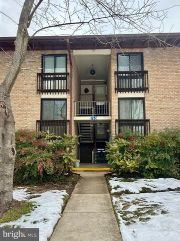 $2,200 | 763 C Fairview Avenue, Unit 763C | Severn House Condominiums