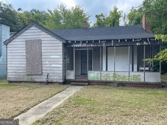 $60,000 | 2132 Jasamine Avenue | Napier Heights Historic District