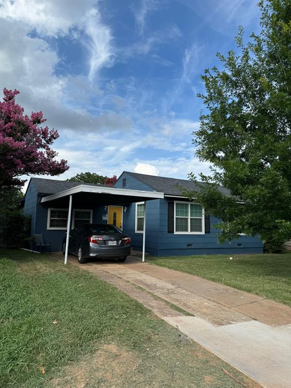 front view of house with a yard