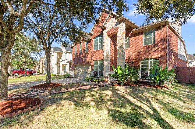 $485,000 | 411 White Oak Pointe | League City