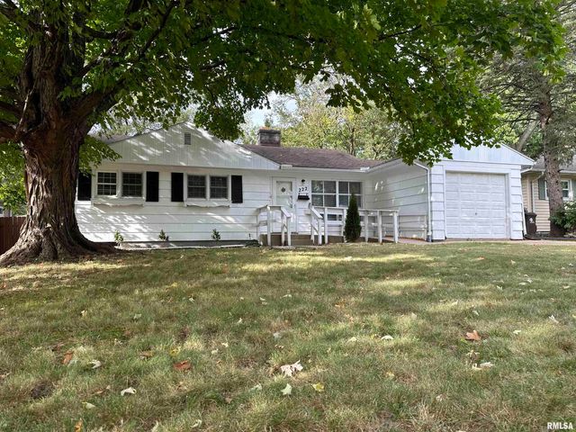 $99,000 | 222 West Wynnwood Drive | Central Peoria