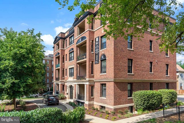 $2,199 | 3625 16th Street Northwest, Unit 307 | Columbia Heights