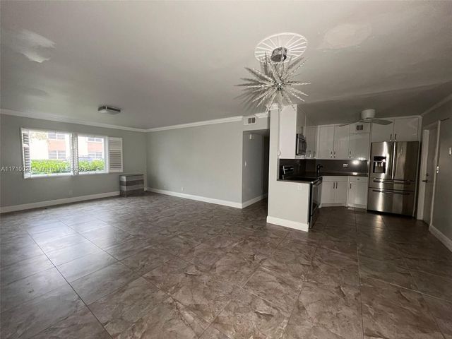 $340,000 | 136 Northeast 19th Court, Unit 105F | Wilton Manors