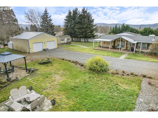 $450,000 | 501 Central Boulevard | Dallesport