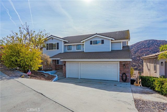 $749,000 | 30718 Early Round Drive | Canyon Lake