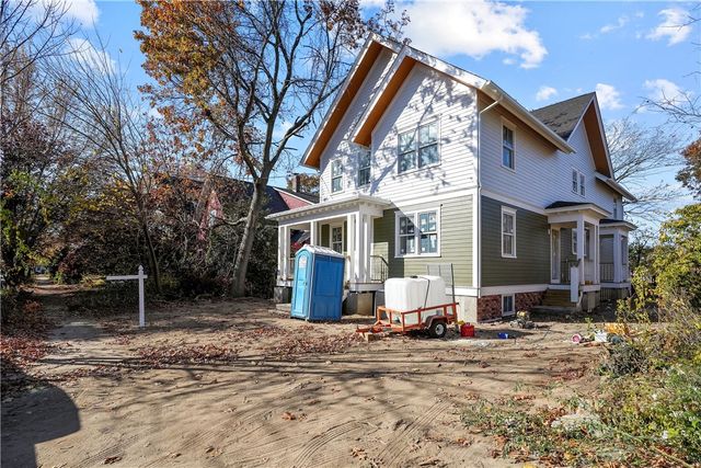 $979,900 | 181 Congress Avenue | Elmwood