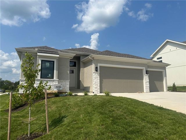 $499,900 | 500 6 Street | Smithville