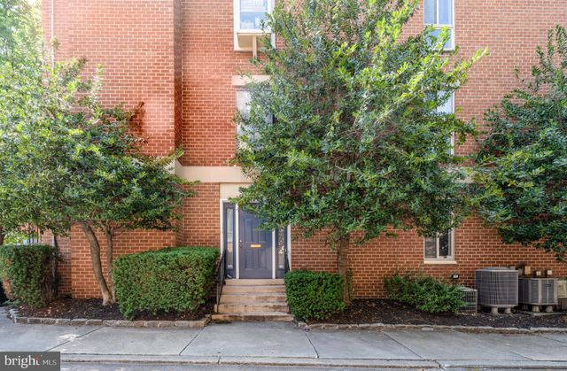 $2,200 | 104 West Barre Street, Unit R 46 | Otterbein