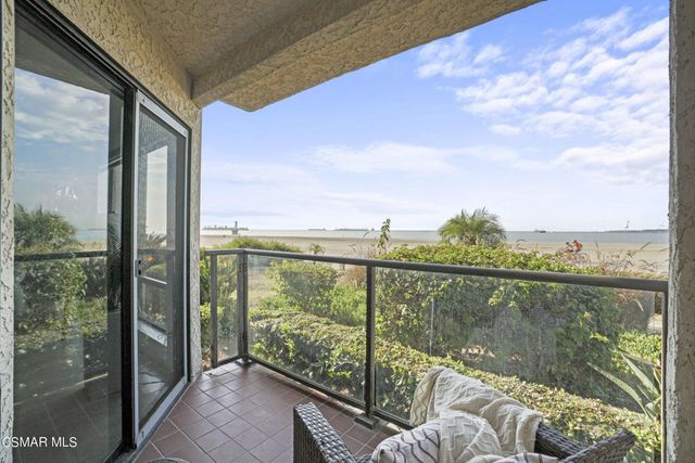 $1,225,000 | 1230 East Ocean Boulevard, Unit 102 | Alamitos Beach