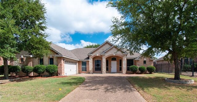 $382,000 | 608 Vanilla Court | DeSoto