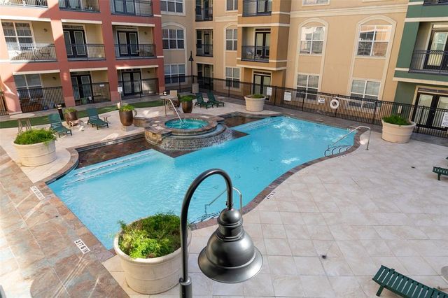 7520 Hornwood Dr Apt 607, Houston, TX 77036