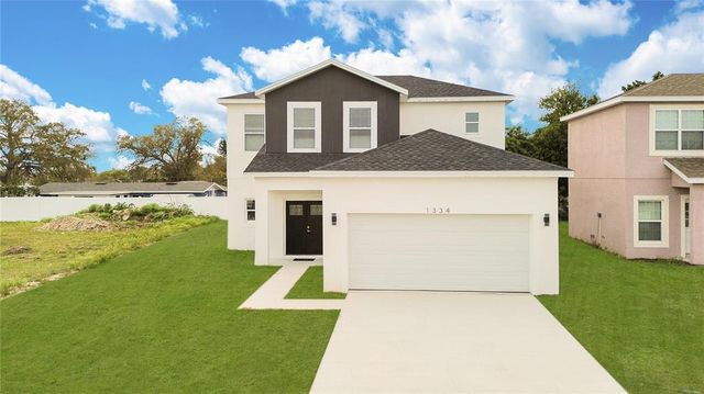 $369,000 | 1334 Salisbury Drive | Winter Haven