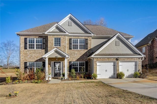 $434,900 | 104 Camilla Drive | Oak Mountain