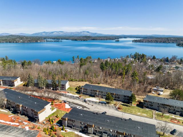 $219,000 | 59 Treetop Circle, Unit 422 | Village at Winnipesaukee