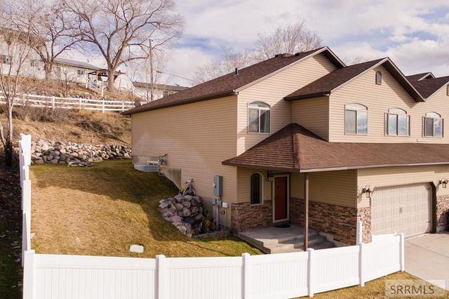 $319,000 | 1550 Eastpointe Drive | Pocatello