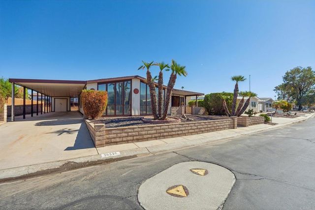 $299,000 | 39526 Ciega Creek Drive | Palm Desert Greens Country Club