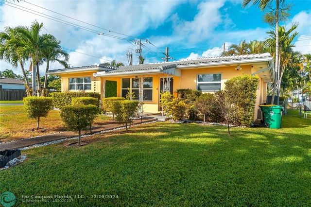 $789,000 | 301 Southeast 3rd Terrace | Dania Beach