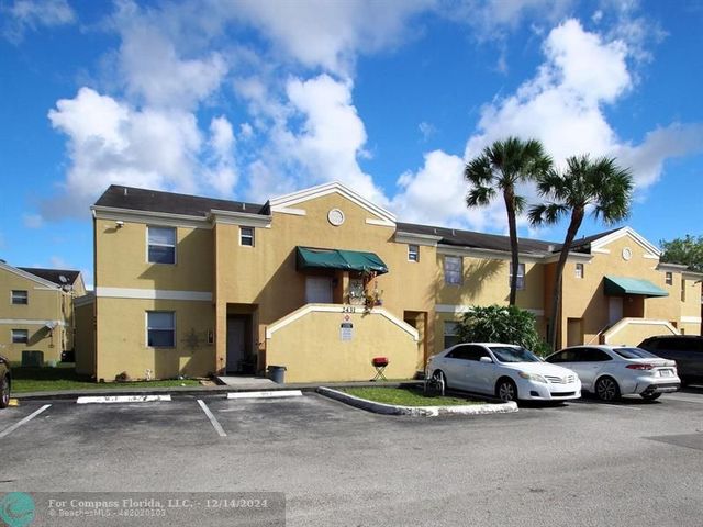 $189,900 | 2431 Northwest 56th Avenue, Unit 203 | Lauderhill