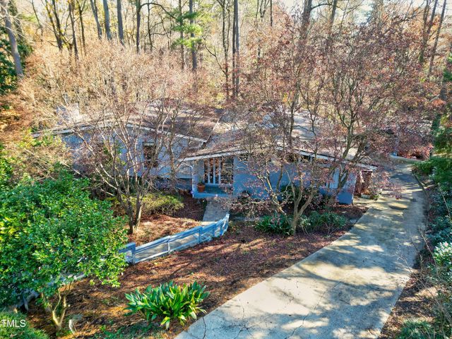 $1,500,000 | 501 Spring Valley Drive | Glenwood