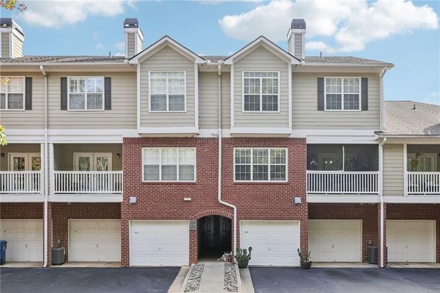 $372,900 | 6115 Woodland Lane | Stone Brooke Common