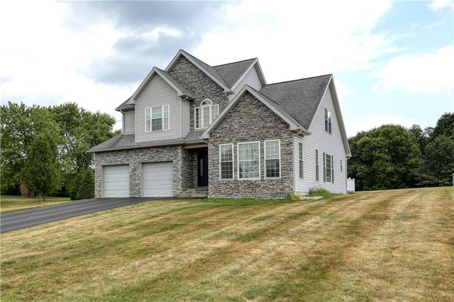$450,000 | 110 Rothart Drive | New Sewickley Township - Beaver County
