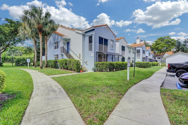 $409,900 | 3239 Clint Moore Road, Unit 101 | Northwest Boca Raton